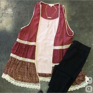 Easel Boho Floral Crochet Lace Trim Vest Size Small